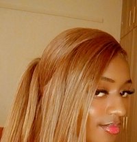 Hela - Transsexual escort in Nairobi