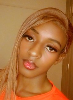 Hela - Transsexual escort in Nairobi Photo 14 of 14