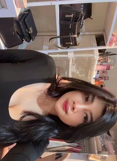 Helana - escort in Kuala Lumpur Photo 4 of 11