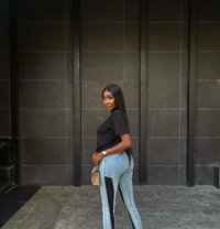 Helen - escort in Beirut