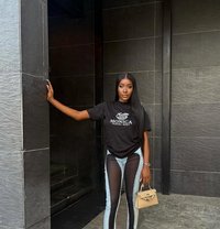 Helen - escort in Beirut