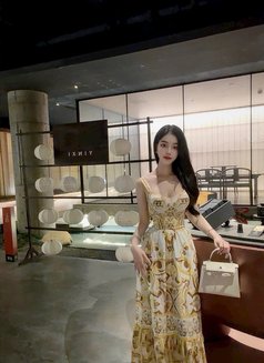 Helen cute - escort in Shanghai Photo 15 of 16