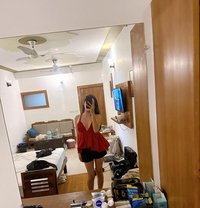 Helen - escort in New Delhi