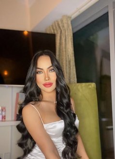 Helen Good Sevices - Transsexual escort in Dubai Photo 7 of 22