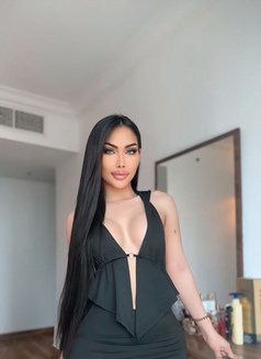 Helen Good Sevices - Transsexual escort in Dubai Photo 18 of 22