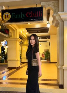 Helen Good Sevices - Transsexual escort in Dubai Photo 19 of 22