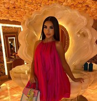 Helen Good Sevices - Transsexual escort in Dubai