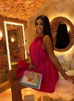 Helen Good Sevices - Transsexual escort in Dubai Photo 7 of 17