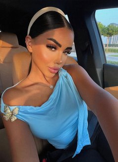 Helen Good Sevices - Transsexual escort in Dubai Photo 10 of 17