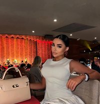 Helen Good Sevices - Acompañantes transexual in Dubai Photo 17 of 19