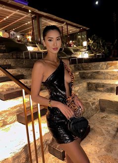 Helen Good Sevices - Transsexual escort in Dubai Photo 9 of 21