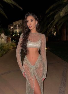Helen Good Sevices - Transsexual escort in Dubai Photo 3 of 21