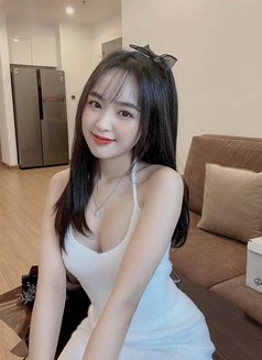 Helen in Bangkok now - escort in Bangkok Photo 5 of 10