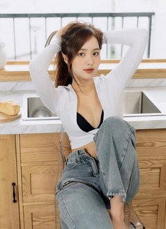 Helen in Bangkok now - escort in Bangkok Photo 9 of 10