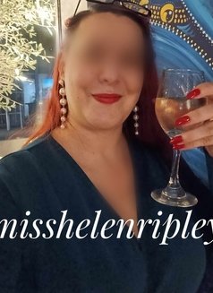 MissHelenRipley - escort in Milton Keynes Photo 1 of 2