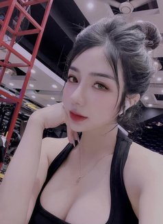 Helen in Bangkok now - escort in Bangkok Photo 8 of 13