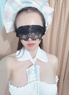 Helen - escort in Bangkok Photo 1 of 1