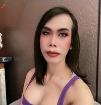 Helen - Transsexual escort in Dubai