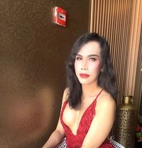 Helen - Transsexual escort in Dubai