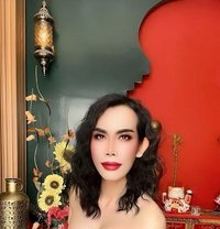 Helen - Acompañantes transexual in Dubai