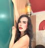 Helen - Transsexual escort in Dubai Photo 4 of 5