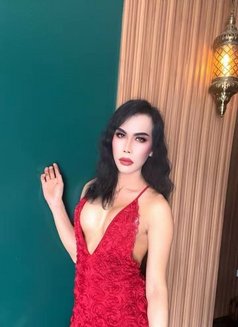 Helen - Transsexual escort in Dubai Photo 5 of 5
