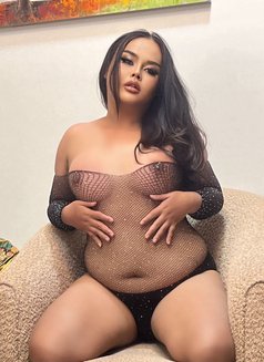 Helen - Acompañantes transexual in Khobar Photo 2 of 4