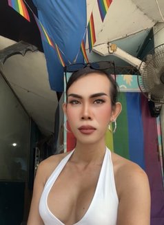 Helen - Transsexual escort in Ko Samui Photo 4 of 6