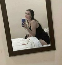Helen - escort in Muscat
