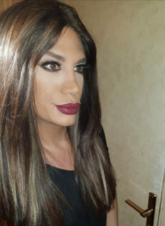 Helena Kayrouz - Transsexual escort in Beirut Photo 2 of 10