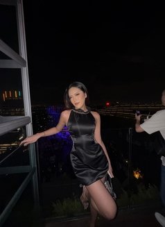 Helena - Transsexual escort in Bangkok Photo 11 of 11