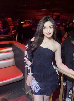 Helena Zavira - escort in Jakarta Photo 8 of 11