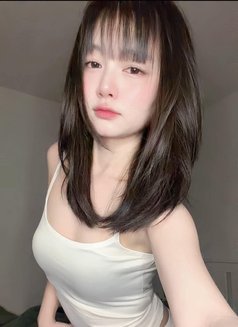 Helenn - escort in Kathmandu Photo 5 of 10