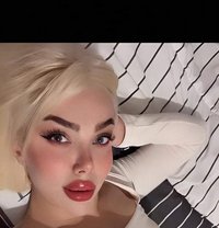 Helia - escort in Muscat