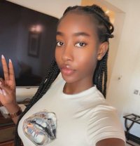 Hellen - escort in Beirut