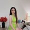 Hellen Hot Services in Town - puta in Dubai Photo 3 of 9