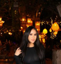 Hellen - escort in Bali