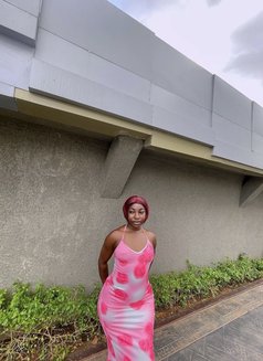 Hellen - escort in Lagos, Nigeria Photo 4 of 5