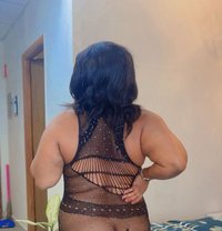 Hellen - escort in Noida