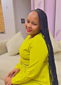 Hellen - puta in Noida Photo 2 of 4