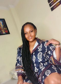 Hellen - puta in Noida Photo 4 of 4