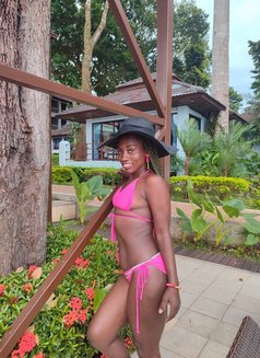 Hellen - puta in Pattaya Photo 4 of 4