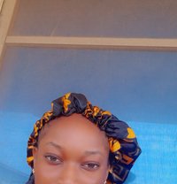 Hellen000 - escort in Frankfurt