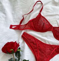 Hellena - puta in Gurgaon