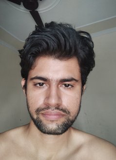 Hellfire - Male escort in New Delhi Photo 1 of 2