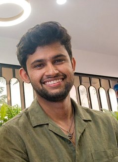 Hellfire - Acompañantes masculino in New Delhi Photo 4 of 4