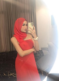Hello AL Manama - Transsexual escort in Jeddah Photo 3 of 4