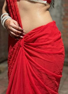 Hello Gentlemen Independent Indian Escor - Transsexual escort in Kolkata Photo 5 of 9