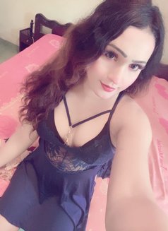 Hello gentlemen’s,I am SHEMALE SANDU - Transsexual escort in Colombo Photo 5 of 9