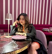 ꧁🧿 HELLO GUYS MY NAME IS MOHINI LIVE NI - puta in Pune